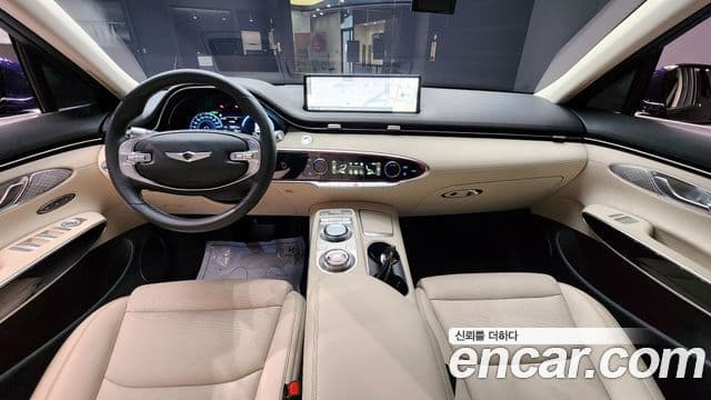 Genesis GV70, 2024 7