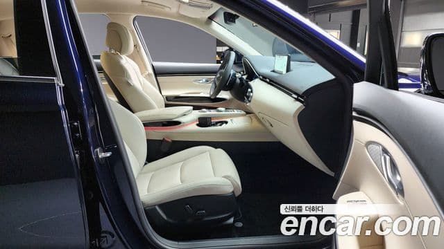 Genesis GV70, 2024 10