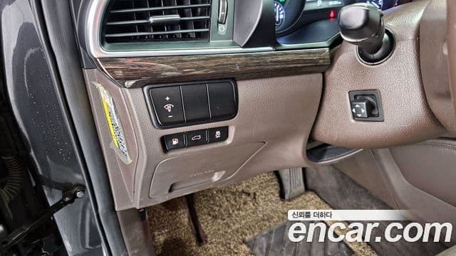 Kia All New K7 гибрид Prestige, 2017 16