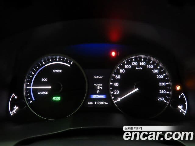 Lexus New ES300h XV60, 2015 10