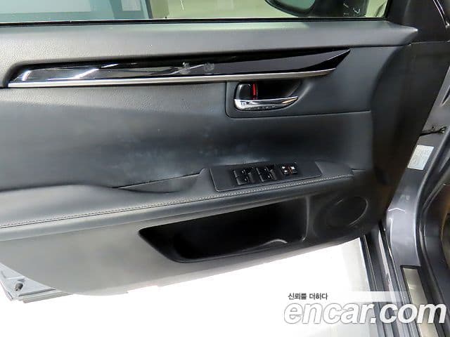 Lexus New ES300h XV60, 2015 15