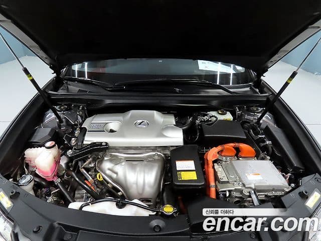 Lexus New ES300h XV60, 2015 19