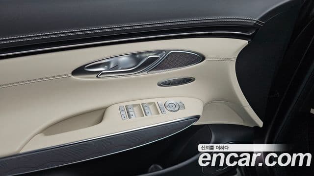 Genesis GV70, 2024 17