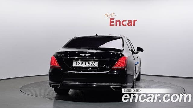 Genesis EQ900 Prestige, 2016 4