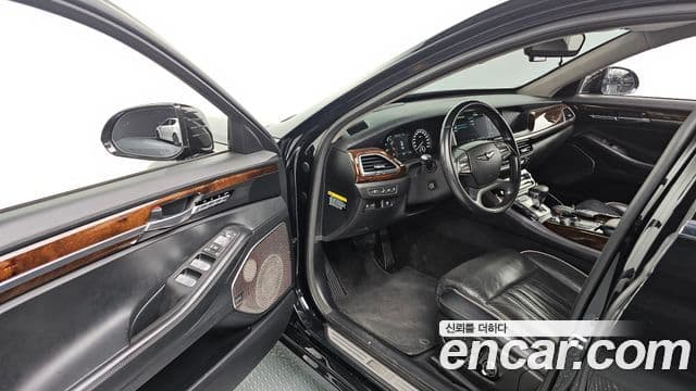 Genesis EQ900 Prestige, 2016 10