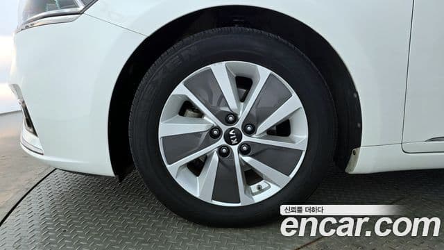 Kia All New K7 гибрид Prestige, 2017 все фото