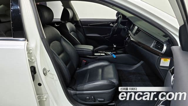 Kia All New K7 гибрид Prestige, 2017 12