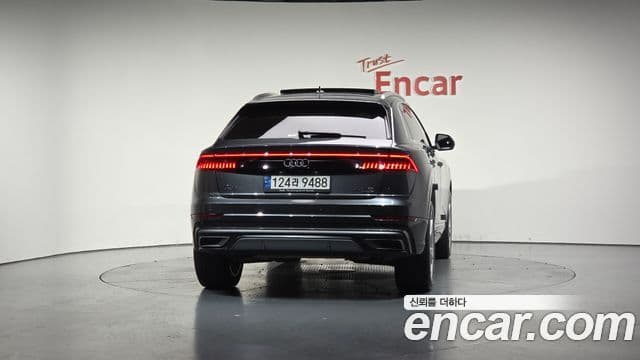 Audi Q8 (4M) Premium, 2023 4