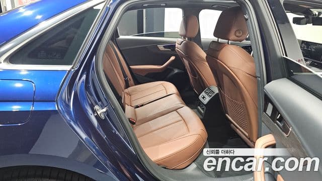 Audi A4 (B9) Premium, 2023 12