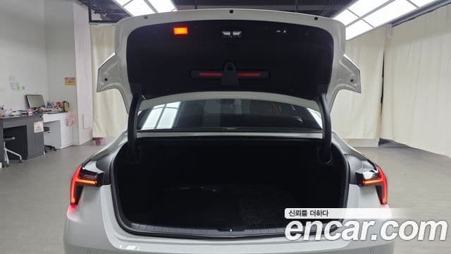 Kia The / новый New K8 Signature, 2025 20