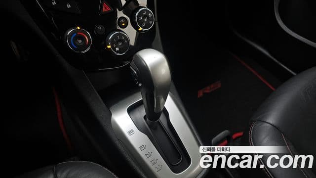 Chevrolet(GM대우) 아베오 хэтчбек 1.4 турбо RS, 2015 9