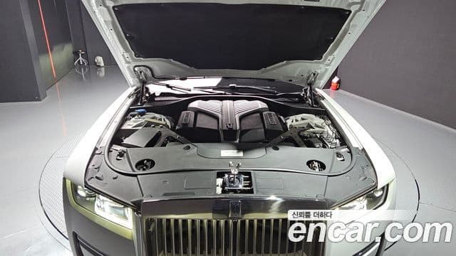 Rolls-Royce 고스트 2세대, 2021 6