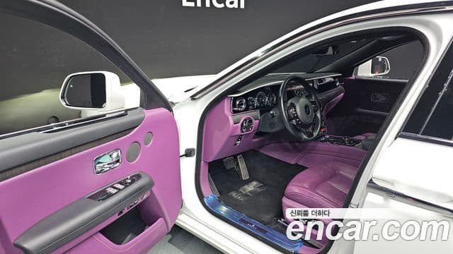 Rolls-Royce 고스트 2세대, 2021 11