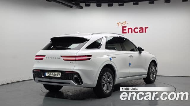 Genesis GV70, 2021 2