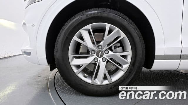 Genesis GV70, 2021 все фото