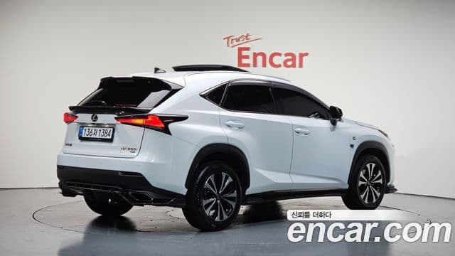 Lexus NX300 F-Sport, 2020 2