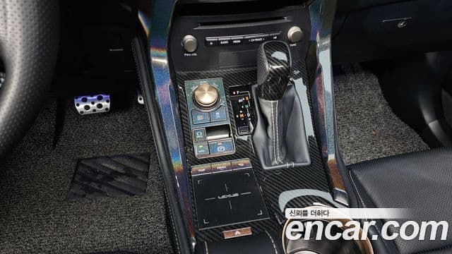 Lexus NX300 F-Sport, 2020 9