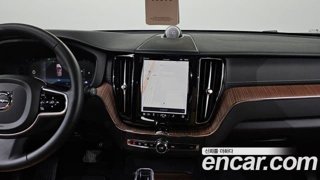 Volvo XC60 2세대 B5 Ultimate Bright, 2024 15