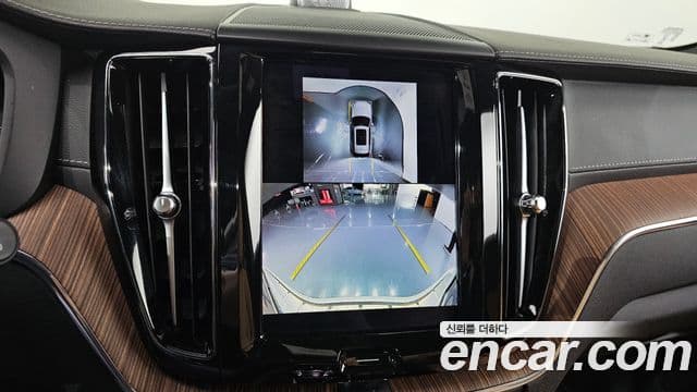 Volvo XC60 2세대 B5 Ultimate Bright, 2024 16