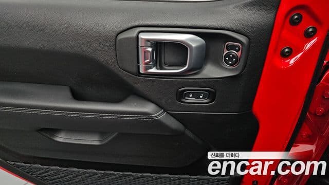 Jeep Wrangler (JL) 2.0 Overland Power top 4도어, 2023 17