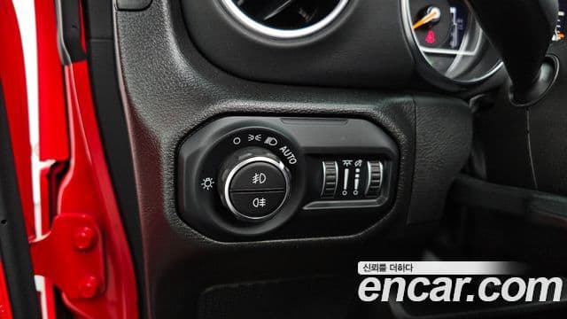 Jeep Wrangler (JL) 2.0 Overland Power top 4도어, 2023 19