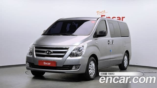 Hyundai Grand Starex Smart, 2017 1