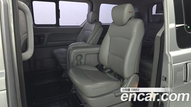 Hyundai Grand Starex Smart, 2017 12