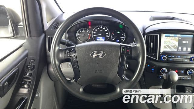 Hyundai Grand Starex Smart, 2017 13