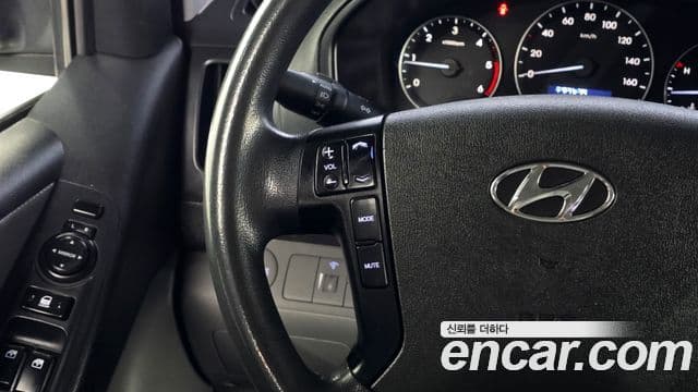 Hyundai Grand Starex Smart, 2017 14