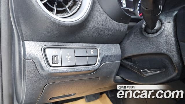 Kia The / новый New K3 2세대 Trendy, 2022 15