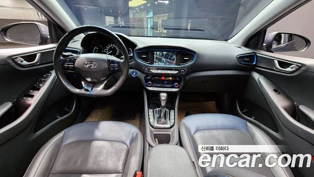 Hyundai Ioniq гибрид, 2016 7