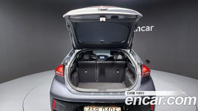 Hyundai Ioniq гибрид, 2016 20