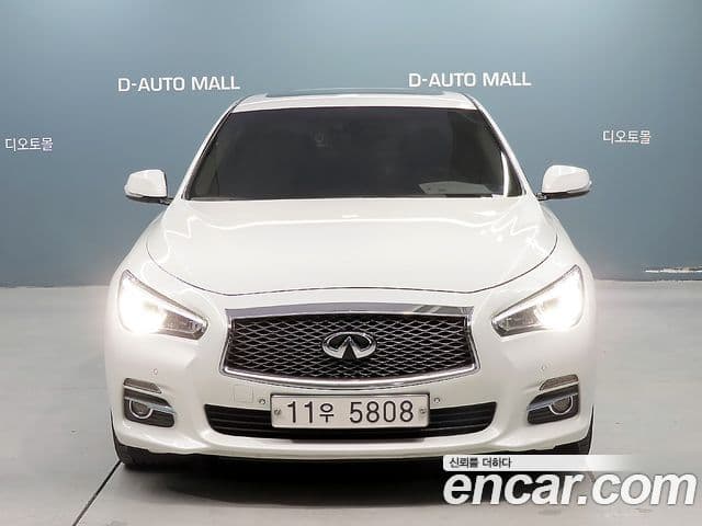 Infiniti Q50 Premium, 2015 2