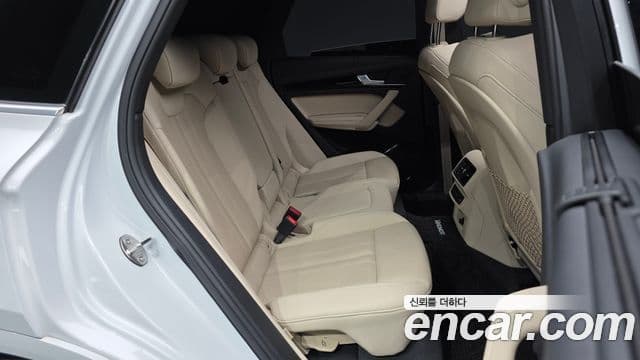 Audi Q5 (FY) Premium, 2024 12