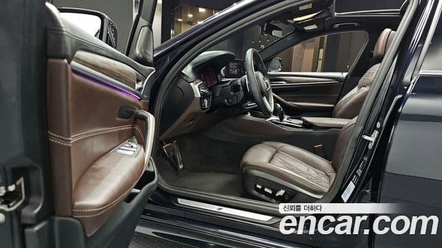 BMW 5시리즈 (G30) 530i M Sport Plus, 2020 10