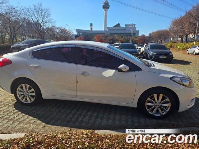 Kia K3 Trendy, 2015 3