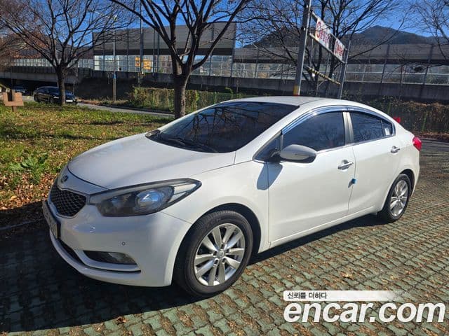 Kia K3 Trendy, 2015 8
