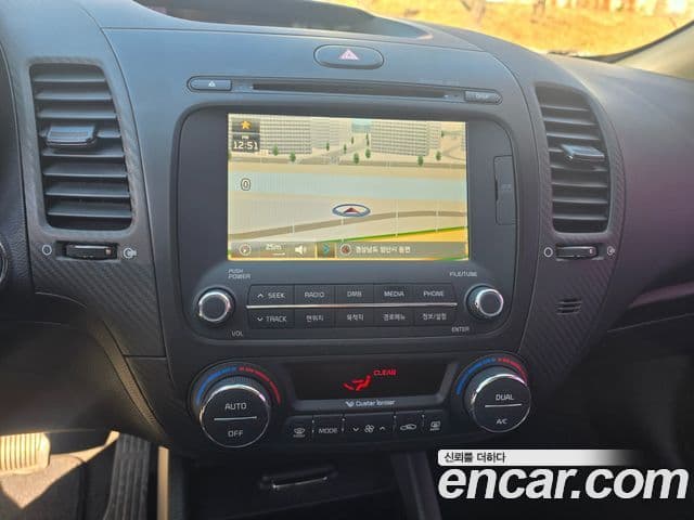 Kia K3 Trendy, 2015 13