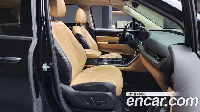 Kia Carnival 4세대 Signature, 2021 11