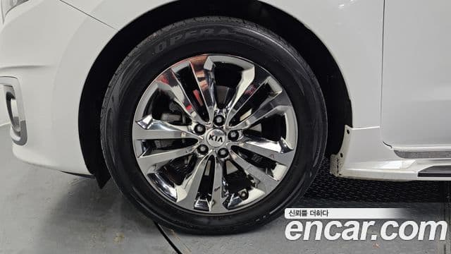 Kia All New Carnival Prestige, 2016 все фото