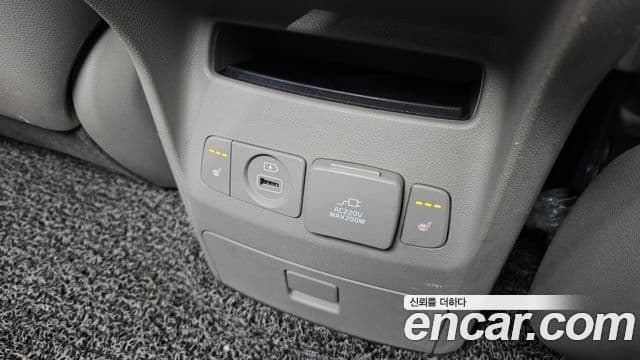 Kia All New Carnival Prestige, 2016 18