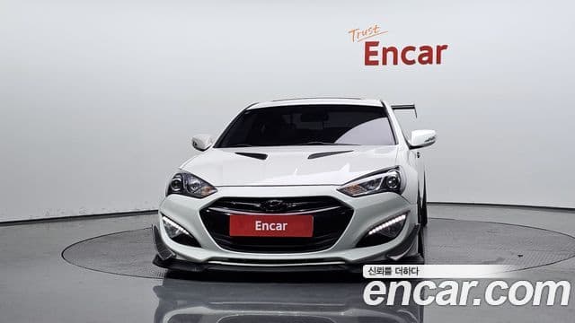 Hyundai Genesis купе GT-R, 2011 3