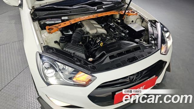 Hyundai Genesis купе GT-R, 2011 6
