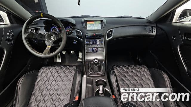 Hyundai Genesis купе GT-R, 2011 7