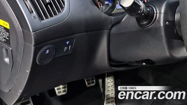 Hyundai Genesis купе GT-R, 2011 17