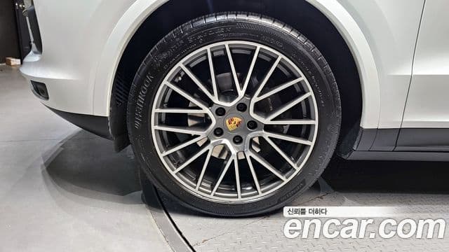 Porsche Cayenne (PO536) 3.0 купе, 2020 все фото