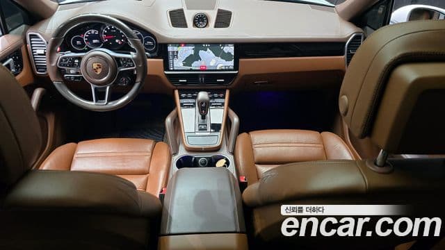 Porsche Cayenne (PO536) 3.0 купе, 2020 7