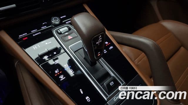 Porsche Cayenne (PO536) 3.0 купе, 2020 9