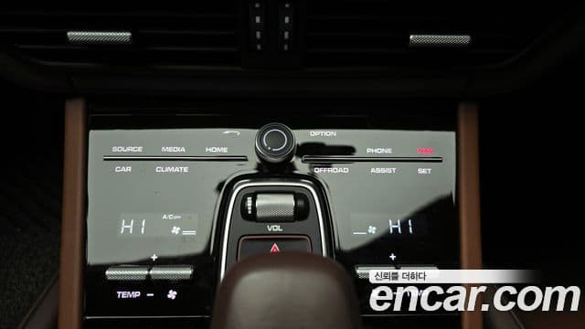 Porsche Cayenne (PO536) 3.0 купе, 2020 16