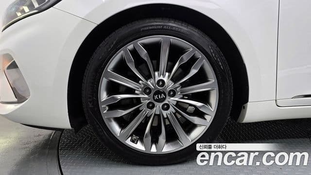 Kia K7 Premier Noblesse, 2020 все фото